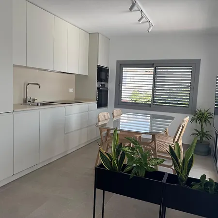 Terraza Montana شقة